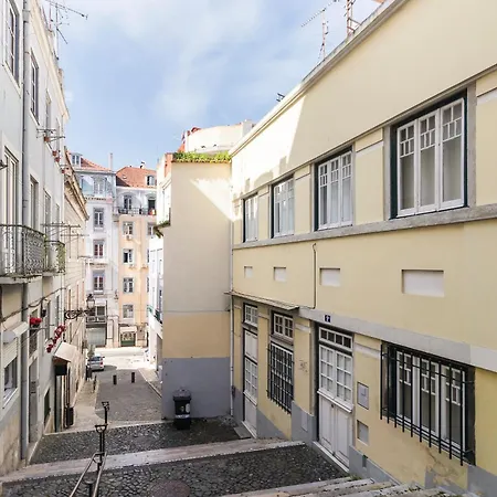 דירה Budget 1 Bed Down Town