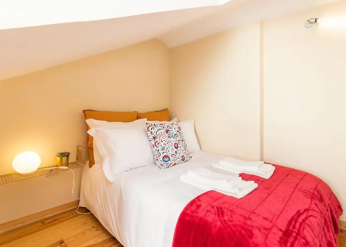 Budget 1 Bed Down Town * Lisboa