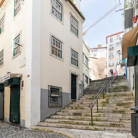 Appartamento Budget 1 Bed Down Town Lisbona
