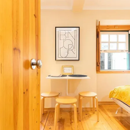 Budget 1 Bed Down Town