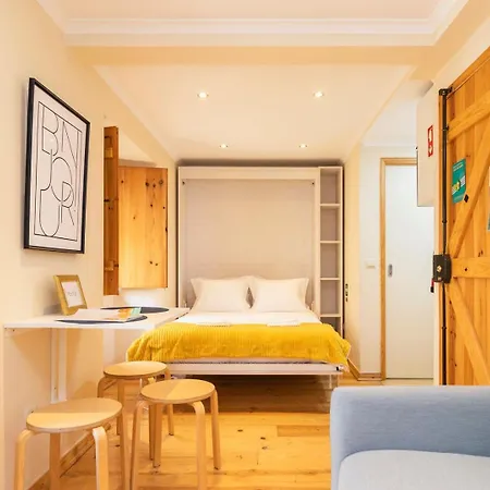 Budget 1 Bed Down Town Appartamento Lisbona