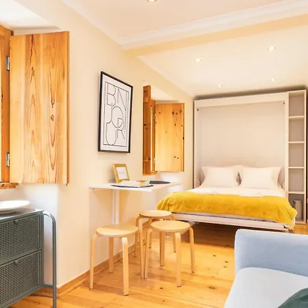 Budget 1 Bed Down Town Lisbona