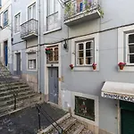 Budget 1 Bed Down Town